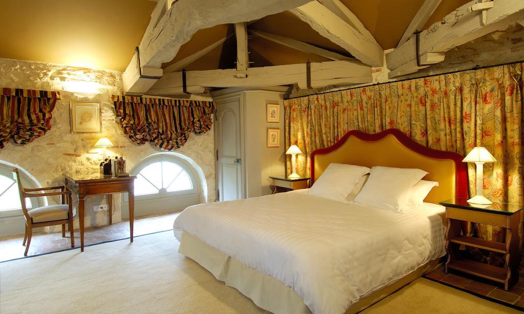 Relais Et Chateaux Michel Trama Puymirol Room photo