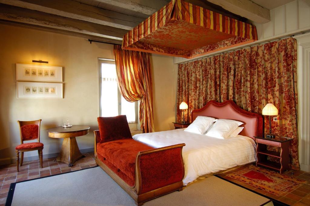 Relais Et Chateaux Michel Trama Puymirol Exterior photo